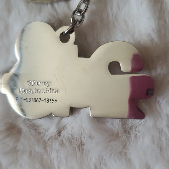 2018 Disney Parks Keychain - Picture 5 of 5
